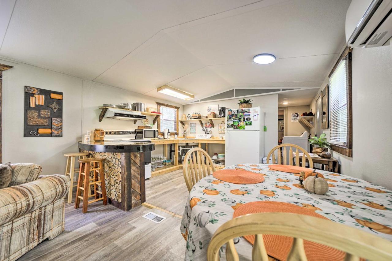 Smoky Mountain Vacation Rental With Hot Tub And Kayaks Whittier Extérieur photo