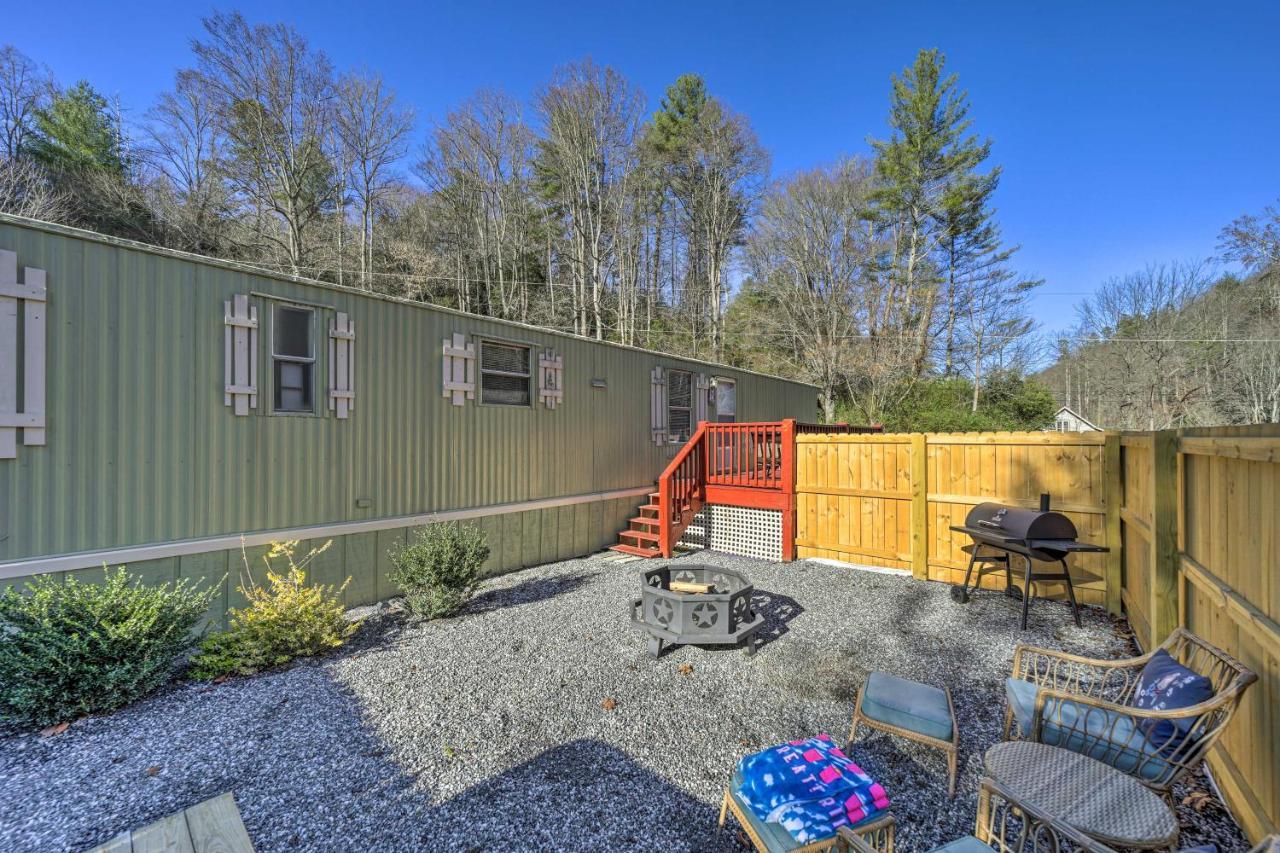 Smoky Mountain Vacation Rental With Hot Tub And Kayaks Whittier Extérieur photo