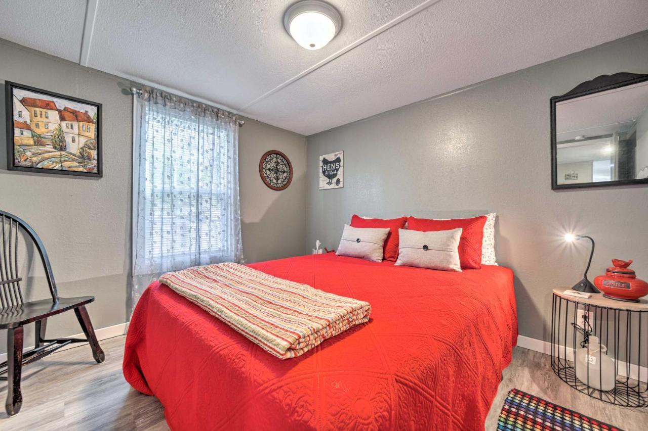 Smoky Mountain Vacation Rental With Hot Tub And Kayaks Whittier Extérieur photo