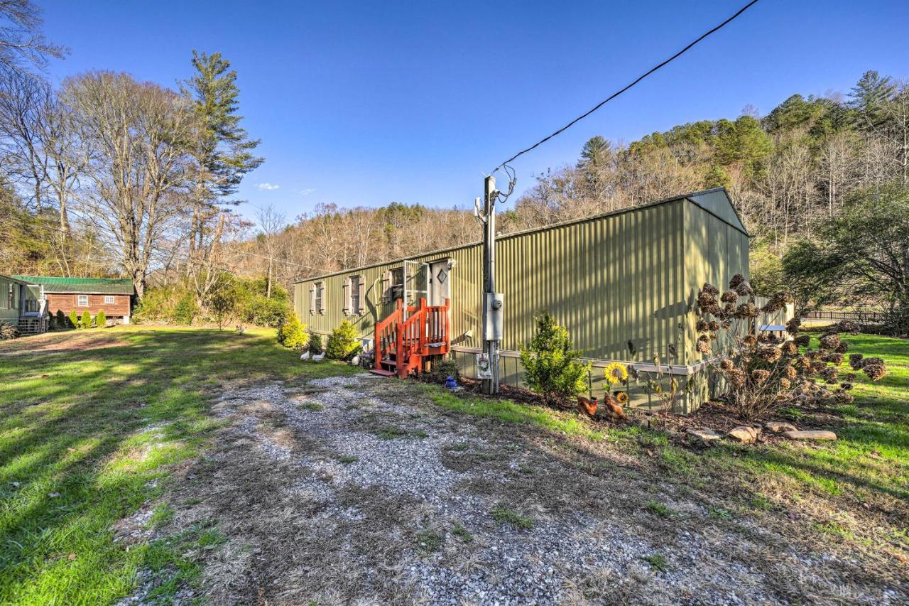 Smoky Mountain Vacation Rental With Hot Tub And Kayaks Whittier Extérieur photo